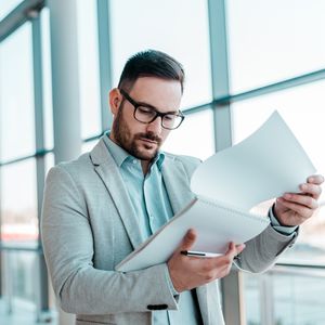 Cross border payments content tile